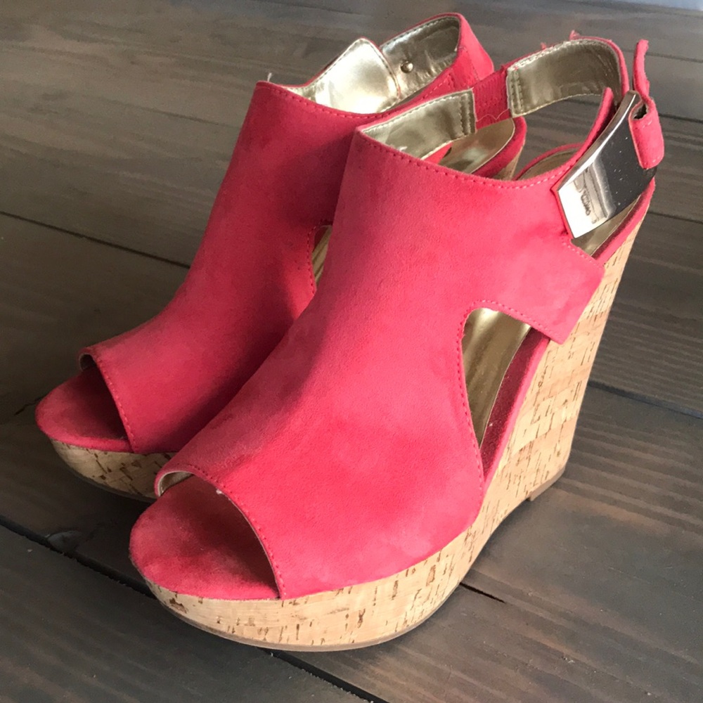 Carlos Santana Wedges